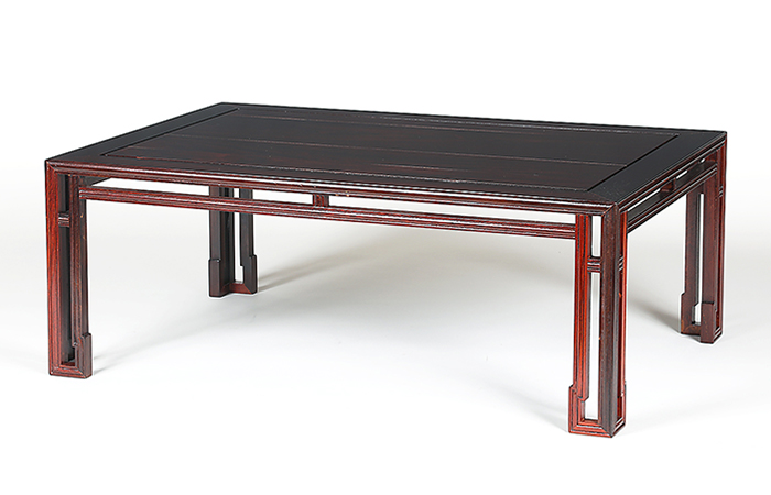 紫檀中透長方卓