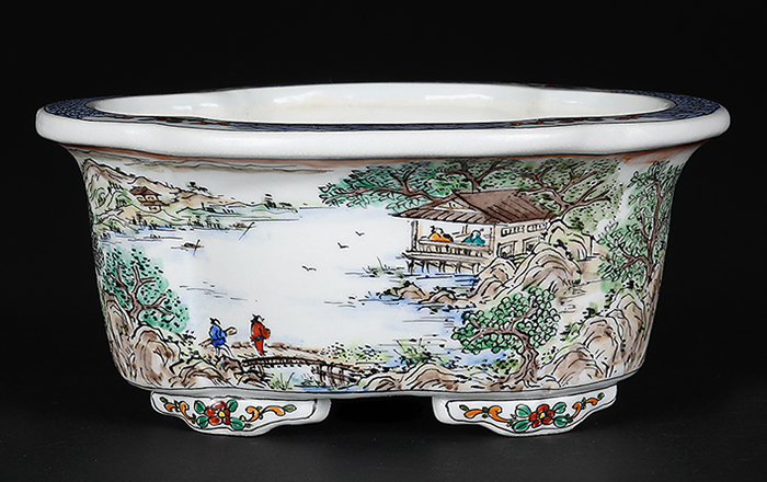 月之輪正泉五彩訪友図木瓜式鉢